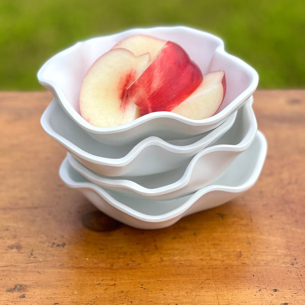 Vida Nube white melamine mini bowls by Beatriz Ball