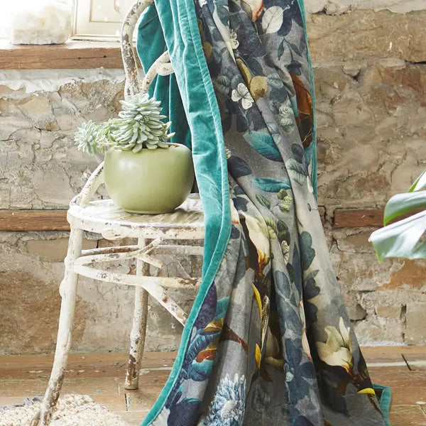 NEW! Sapphire in Bloom Luxurious Velvet Throw Blanket