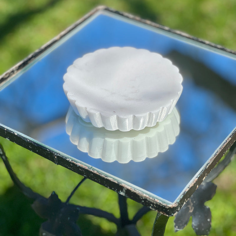 Grooved Marble Soap Dish